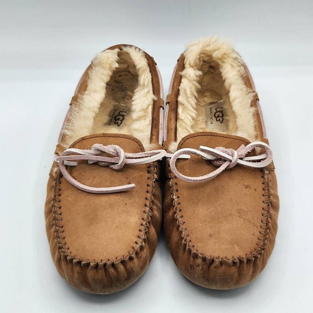 UGG Dakota Slipper Moccasin 5296 Chestnut Suede Upper Size 8 Women's